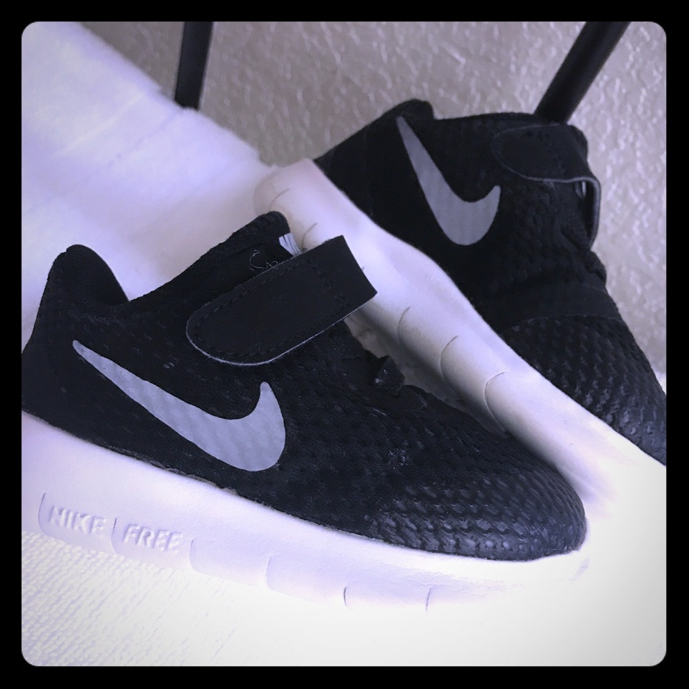 Toddler Nike shoes
